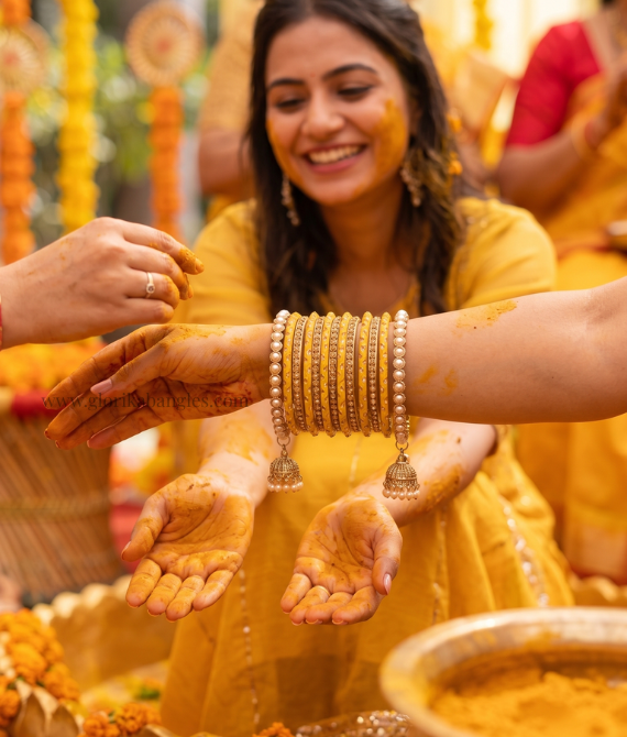 Haldi Glow Yellow Glass Pearl Bangle Set